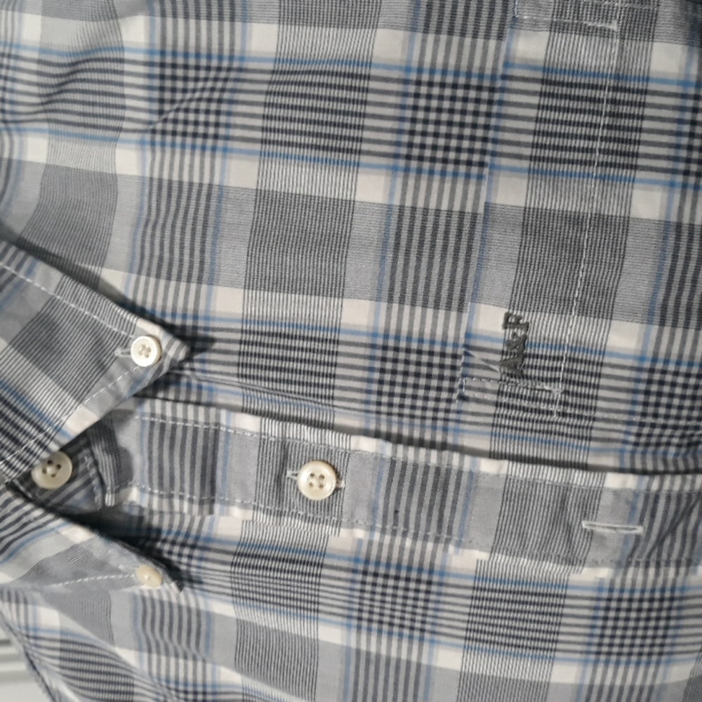 Abercrombie and Fitch mens blue and grey plaid cotton shirt. Small